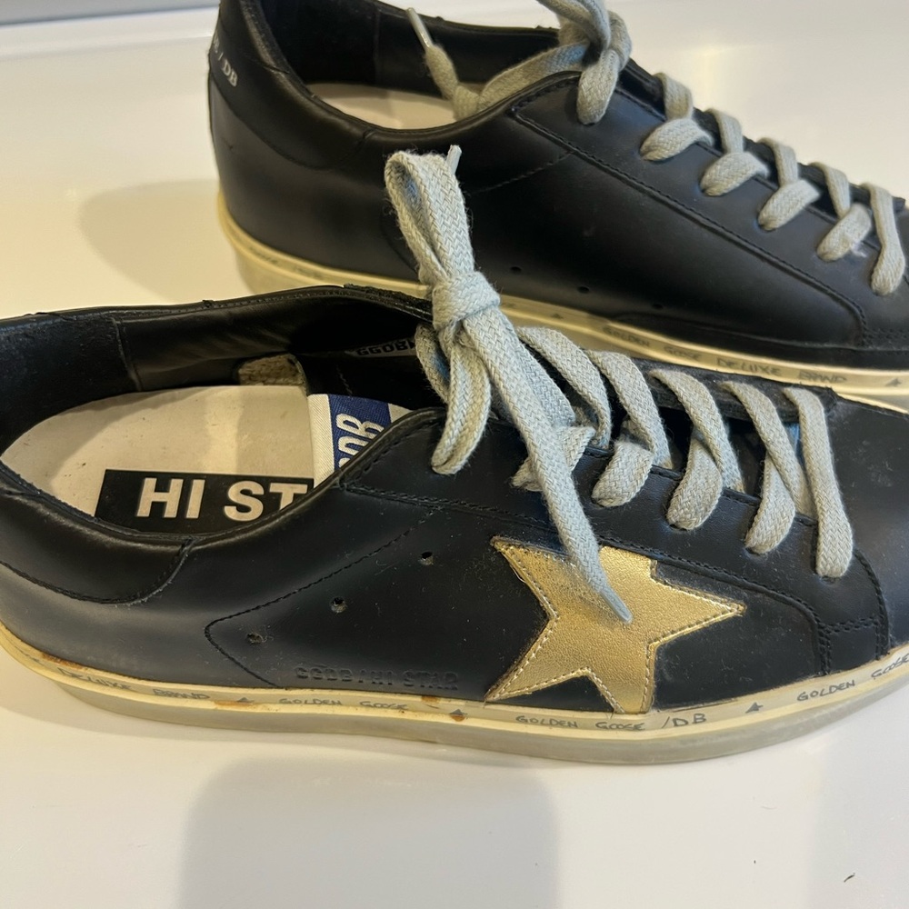 Golden Goose Sneakers